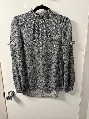 Charlotte Brody Blue Floral High-Neck Ruffle Blouse size small